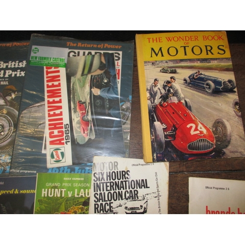 88 - A parcel of vintage motor racing ephemera, to include 1960s formula one grand prix programmes, all i... 