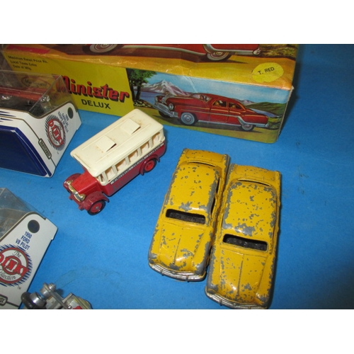 91 - A parcel of vintage model vehicles, to include die-cast and tin-plate, all in used condition