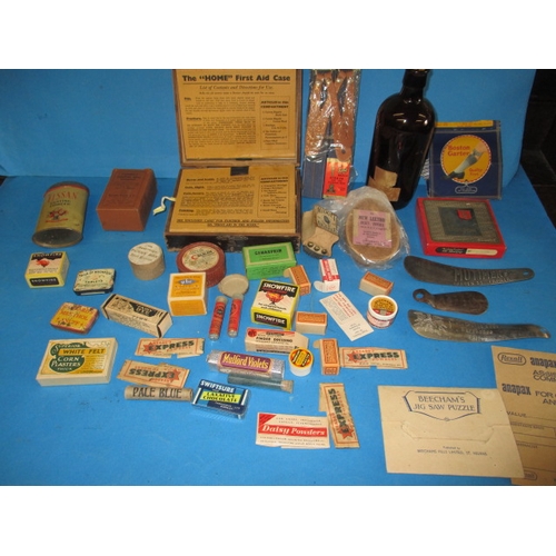 95 - A quantity of vintage chemist shop medical collectables, all in good pre-owned condition