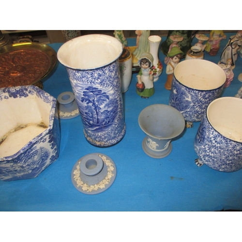 111 - A quantity of general clearance items to include a copper tray and blue and white ceramics all in pr... 