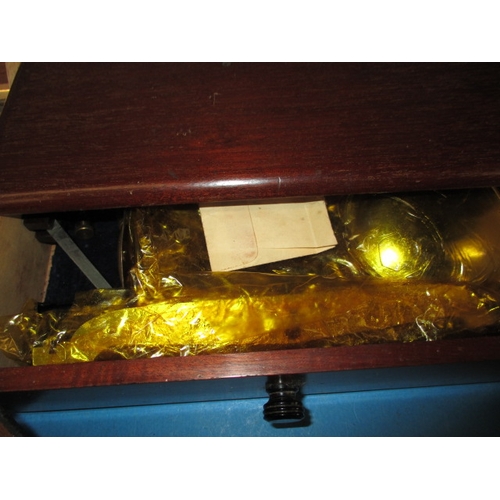 136 - A parcel of vintage medical and other instruments, to include an electric shock machine, all in used... 