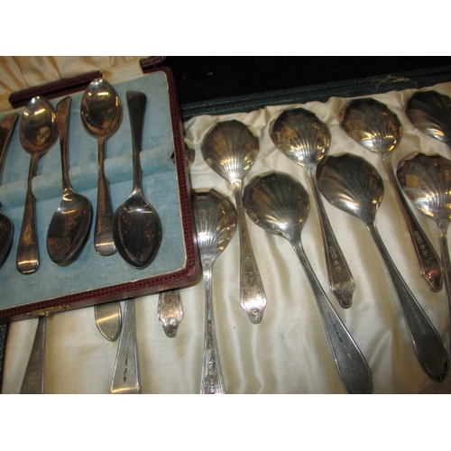 150 - A large quantity of vintage cutlery and flatware, some in boxes, all in used condition