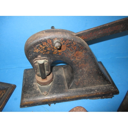 161 - 4 Late 19th early 20th office embossing stamps and a vintage hole punch, approx. length of largest 4... 