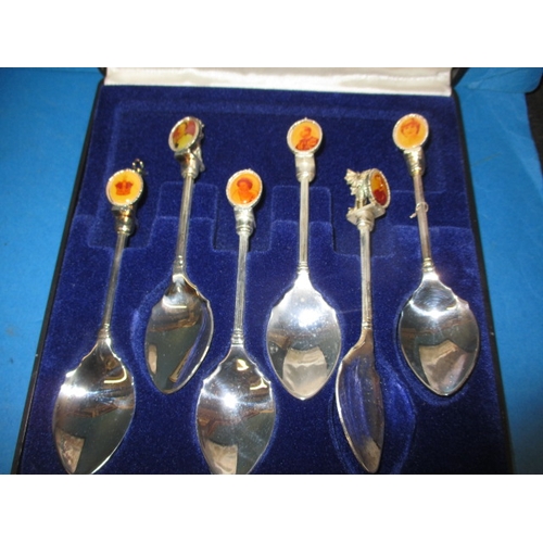 190 - A parcel of collectable miscellanea to include boxed spoons and a pewter tea pot and water jug in th... 