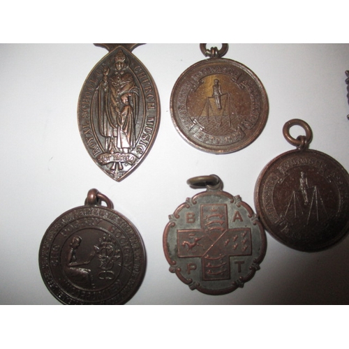 194 - A parcel of early 20th century medals and a silver trophy cup, Approx gross silver weight 118.5g, al... 