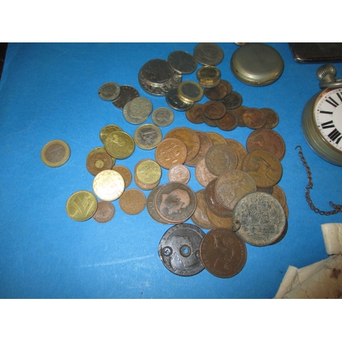 195 - A parcel of collectable miscellanea, to include coins un-cut gem stones and a WWI military compass, ... 