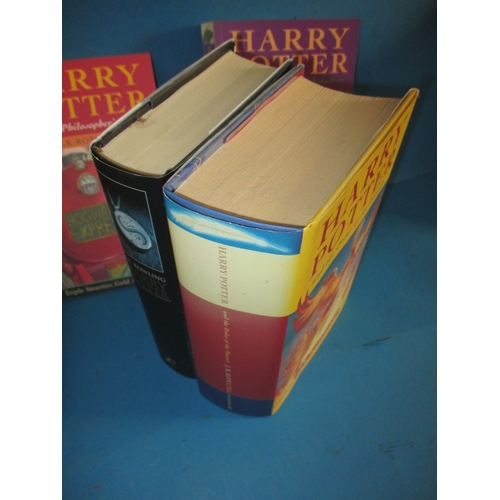 207 - 6 Harry Potter books, to include 2 first editions, all in pre-owned condition