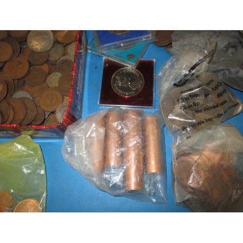 231 - A parcel of vintage coins, some good grades and special editions