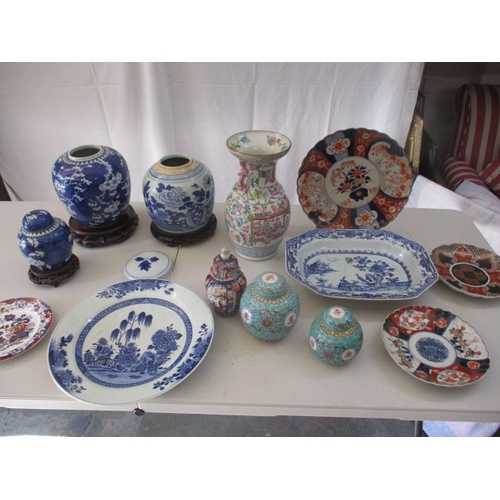 252 - A quantity of antique and later ceramics, to include oriental examples, some damages