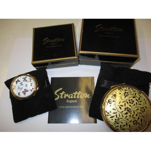 274 - A boxed Stratton compact and pill pot, both in unused condition