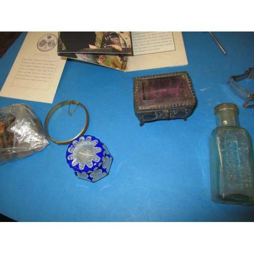 277 - A parcel of miscellanea, to include watches and lighters, all in used condition and not tested as to... 