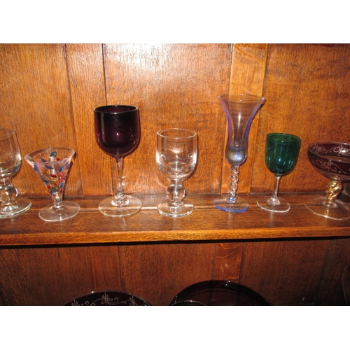 308 - A large quantity of decorative glass items to include paperweights, all with no observed damage