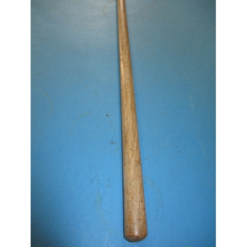 326 - An antique snooker/billiard mace, no makers mark, approx. length 105.5cm, in used condition