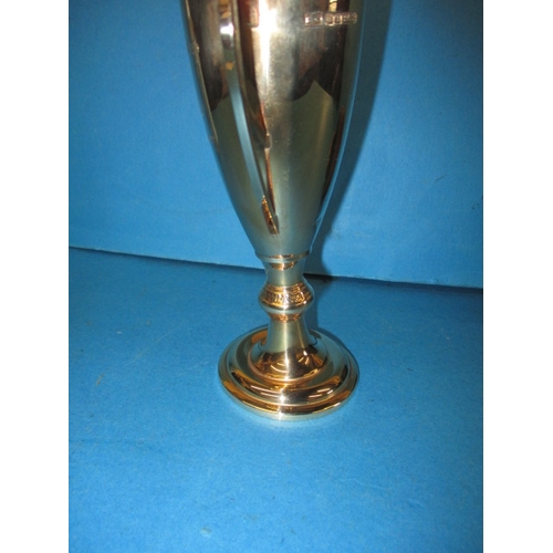 83 - A 9ct gold trophy on wood base with 9ct gold plaque, approx. weight of trophy with out base 165.8g h... 