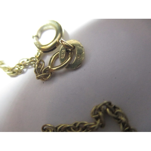 87 - Three pieces of 9ct gold jewellery, approx. gross parcel weight 6.3g all in used condition