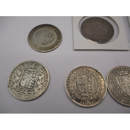 197 - A parcel of George III and later silver half crowns, and one part silver example, all circulated wit... 