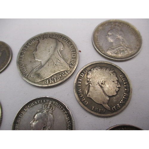 199 - A parcel of George II and later silver coins, to include some very fine grades. Approximate gross pa... 