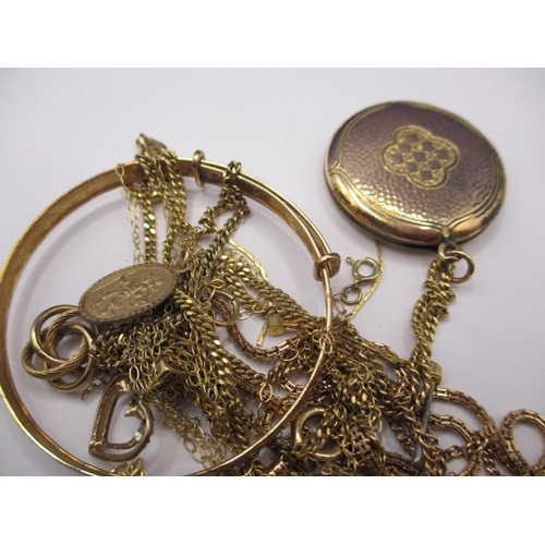 89 - A parcel of gold and yellow metal items, some damages, approx. gross parcel weight 27.3g