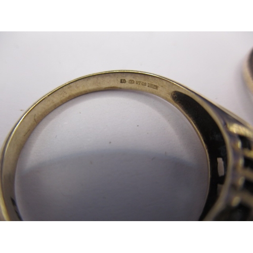 51 - Two 9ct gold dress rings, both approx. ring size ‘O’, approx. gross parcel weight 4.8g in pre-owned ... 