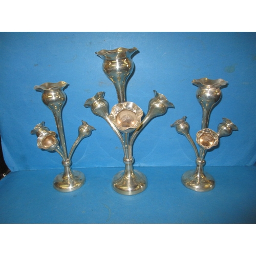 227 - A sterling silver 3 piece epergne set, each having 4 trumpets, Birmingham hallmark dated c1918, appr... 