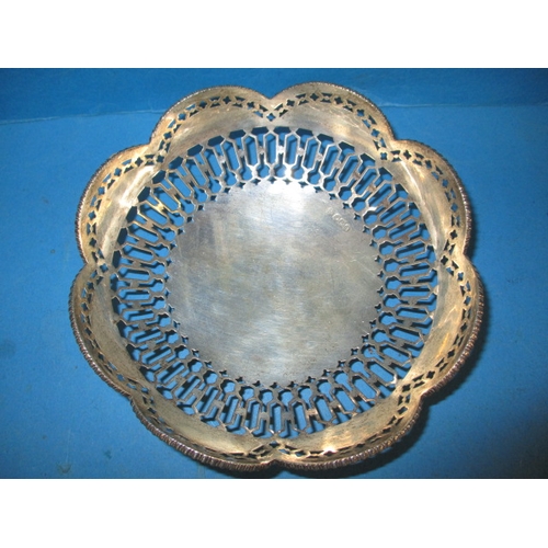 228 - A vintage sterling silver bowl, with pierced decoration, approx. diameter 17.5cm, approx. weight 198... 