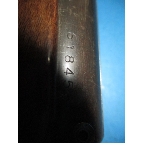 279 - A vintage Weihrauch HW35 break barrel air rifle, 5.5mm calibre, in pre-owned working order with use-... 