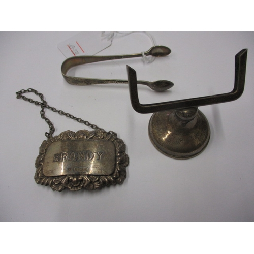 241 - A parcel of sterling silver items, to include a good vesta case, approx. gross parcel weight 133g, a... 