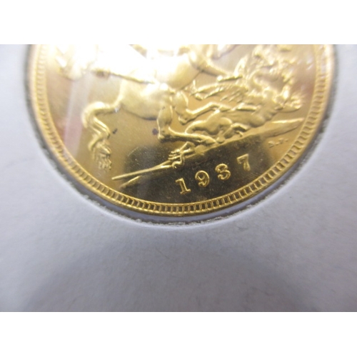 154 - A George VI proof gold sovereign and half sovereign , dated 1937, having smooth edge, in sealed coll... 