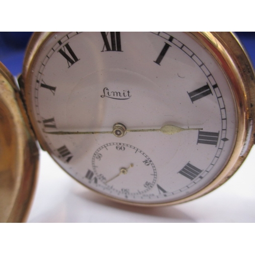 108 - A vintage 9ct gold cased hunter pocket watch, inner and outer cases marked, in current working order