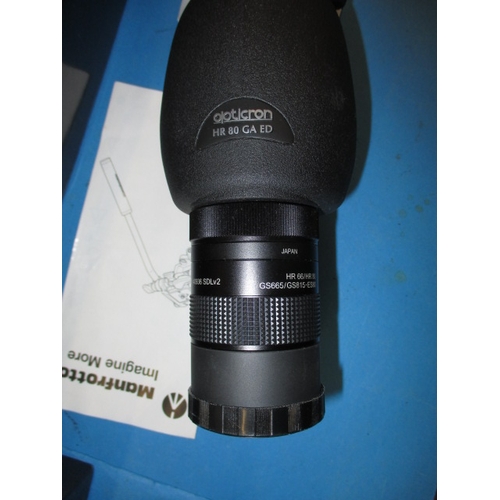 285 - An Opticron HR 80 field scope with numerous accessories, in good pre-owned condition