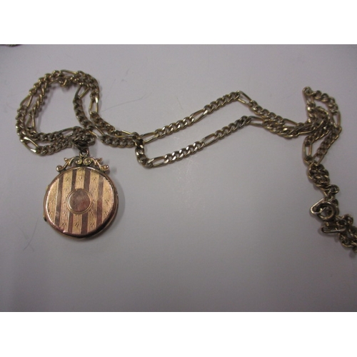 75 - A 9ct tri colour gold necklace, some damage, approx. weight 5.4g and a yellow metal necklace and pen... 