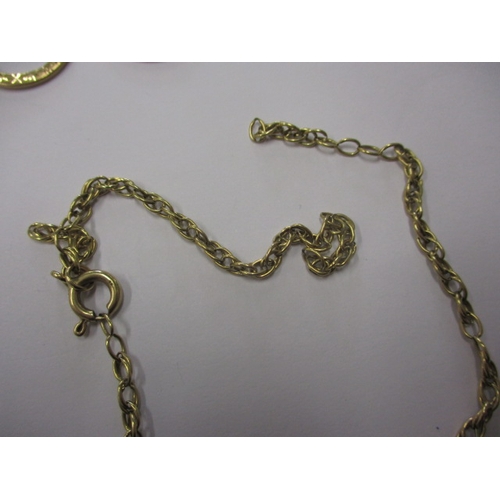 60 - A parcel of gold and yellow metal items, some damages, approx. gross parcel weight 16.5g