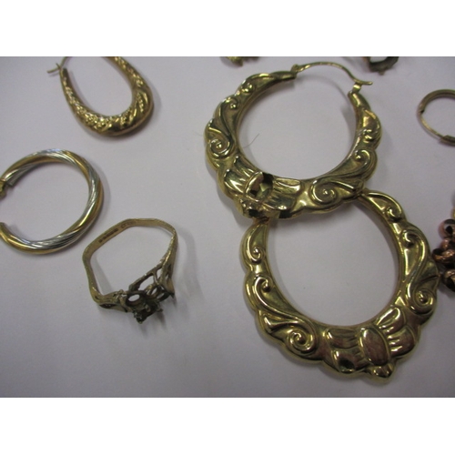 74 - A parcel of gold and yellow metal jewellery items, some damages, approx. gross parcel weight 44.5g