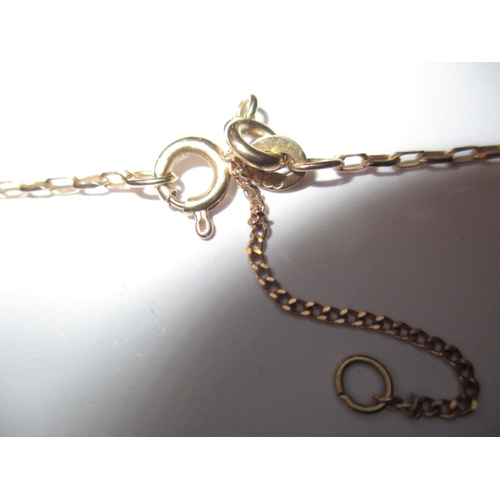 76 - A parcel of 9ct yellow gold jewellery, to include 2 chains and a ring, all in useable pre-owned cond... 