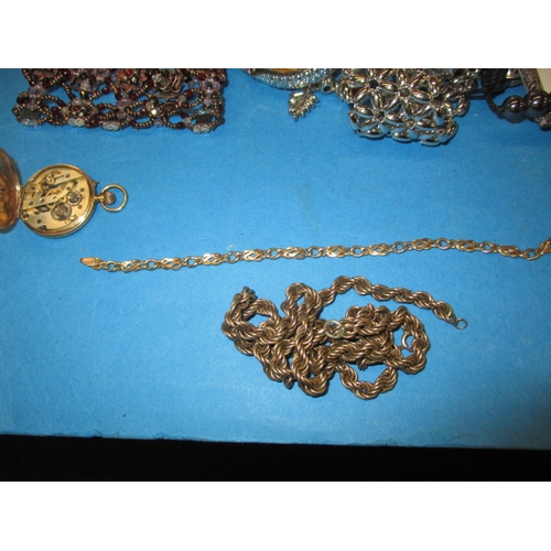 160 - A very large quantity of vintage costume jewellery and watches, to include some gold items, all in u... 