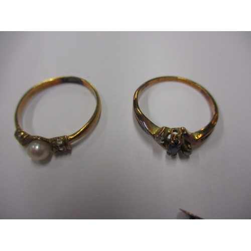 86 - A parcel of gold and yellow metal jewellery items, approx. gross parcel weight 8.8g, sold as scrap