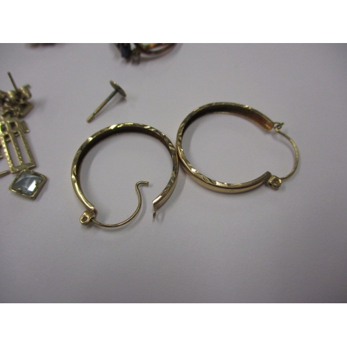 86 - A parcel of gold and yellow metal jewellery items, approx. gross parcel weight 8.8g, sold as scrap