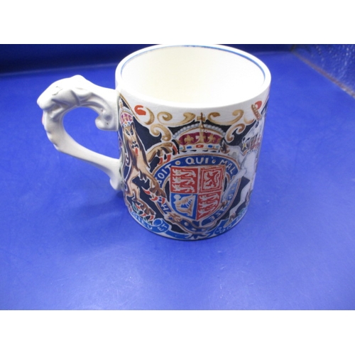 258 - A 1937 Laura Knight coronation mug  for George VI, in good pre-owned condition