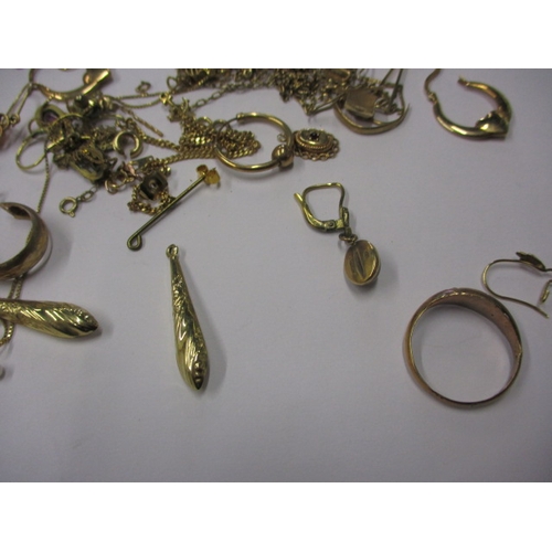 103 - A parcel of gold and yellow metal jewellery items, some damages, approx. gross parcel weight 36g