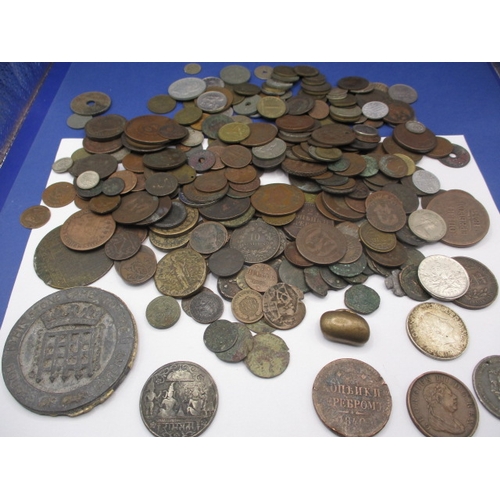 249 - A parcel of antique and later coins medals and tokens, all in circulated condition.