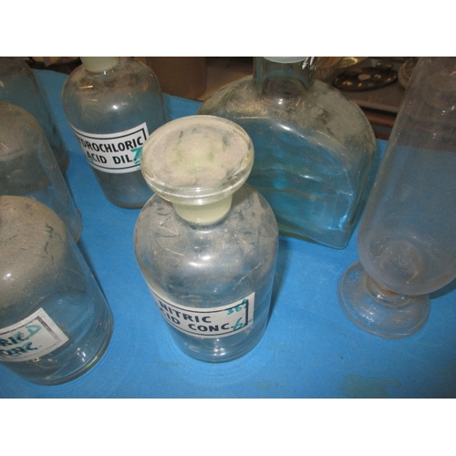 102 - A parcel of vintage glass chemists bottles, all in used condition