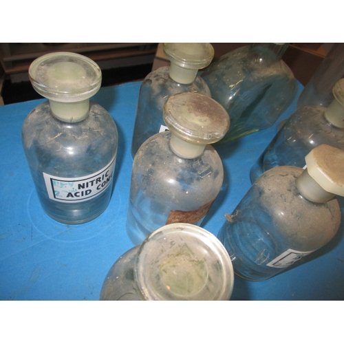 102 - A parcel of vintage glass chemists bottles, all in used condition