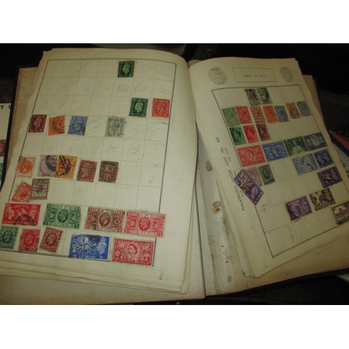 117 - A vintage collection of world stamps, to include part sheets and first day covers