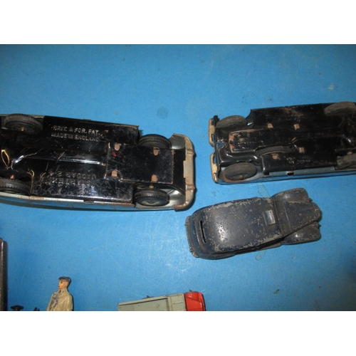 136 - A parcel of vintage die-cast and tin plate model vehicles, all in play worn condition