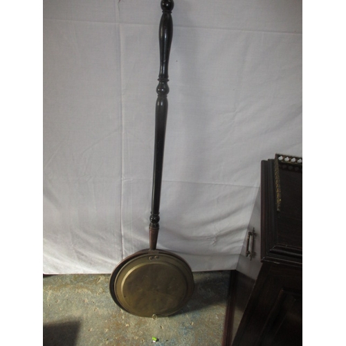 217 - A brass fender, purdonium and a bed warmer. All in used, pre-owned condition. Approximate inside wid... 