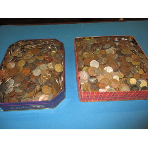 237 - A large quantity of Victorian and later world coins, to include some part silver examples, approx. 1... 