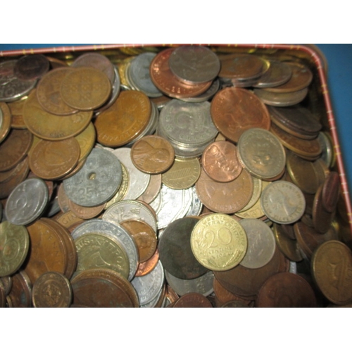 237 - A large quantity of Victorian and later world coins, to include some part silver examples, approx. 1... 