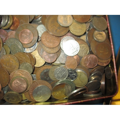 237 - A large quantity of Victorian and later world coins, to include some part silver examples, approx. 1... 