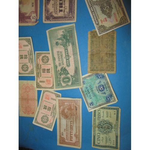 240 - A parcel of vintage world bank notes, to include WWII era invasion notes, all in well circulated con... 