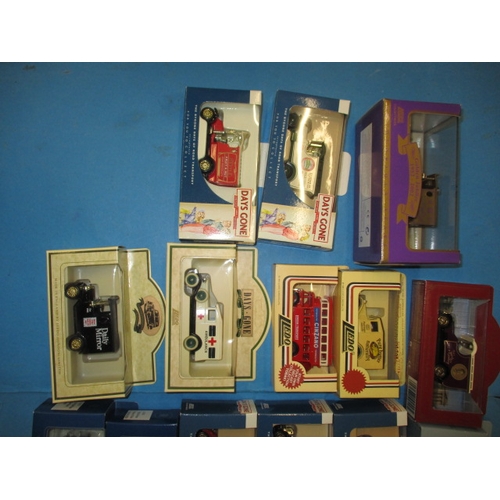 268 - A quantity of collectors die-cast model vehicles, all in original packaging